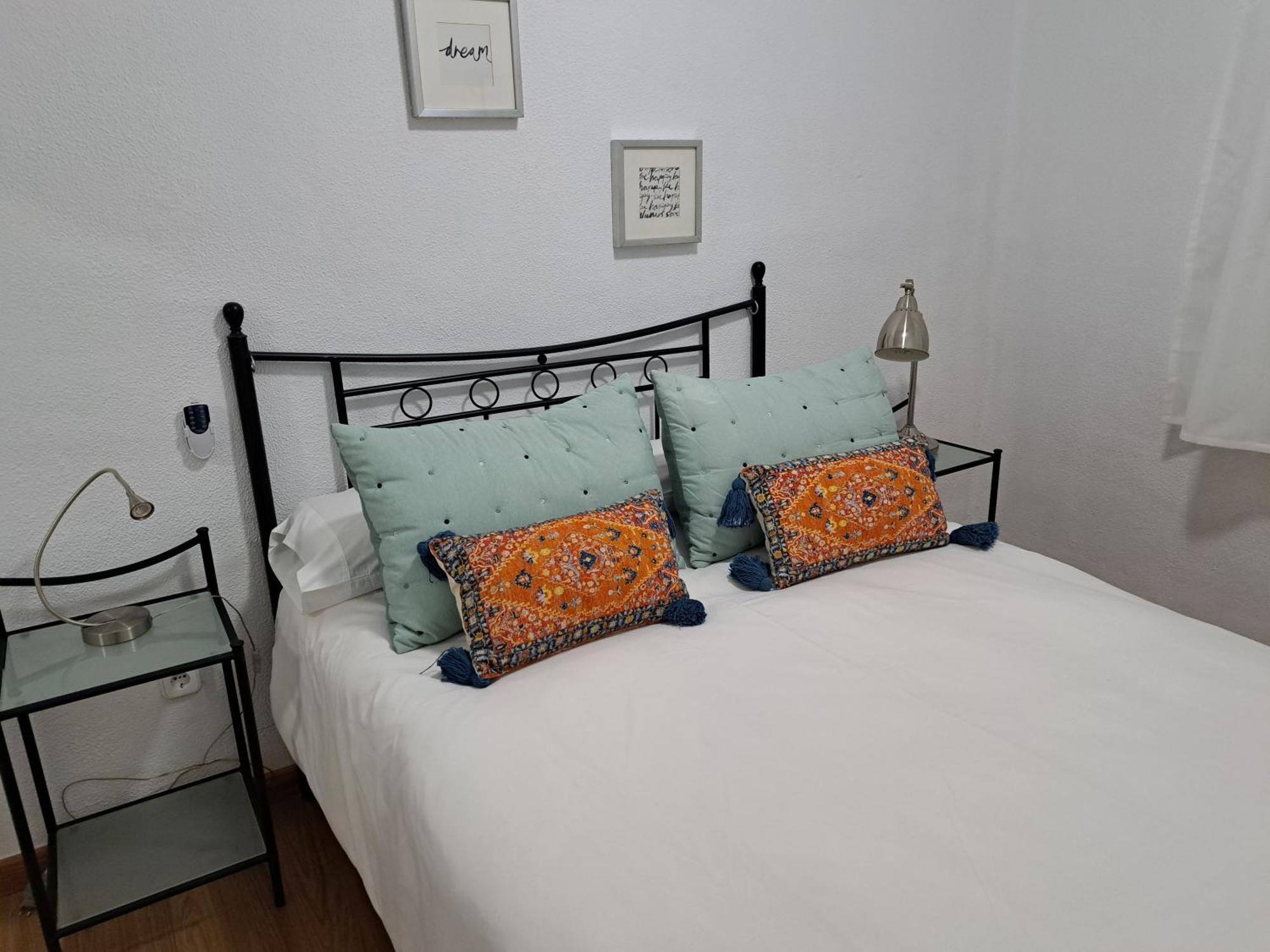 Ole Triana Apartment Севиля Екстериор снимка